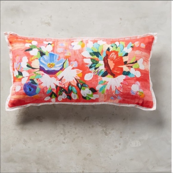 Sandra @slambassador BEAUTIFUL Closet & Seller🌺 - Picture 3 of 8